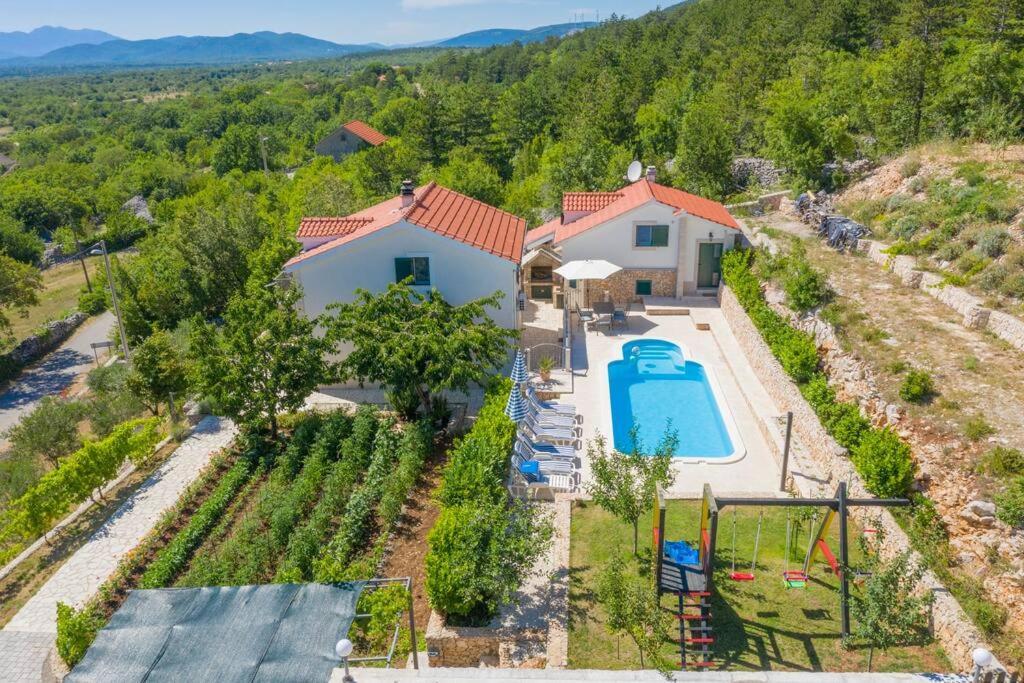 Three-Bedroom Villa With Private Pool Lovreć Exterior foto